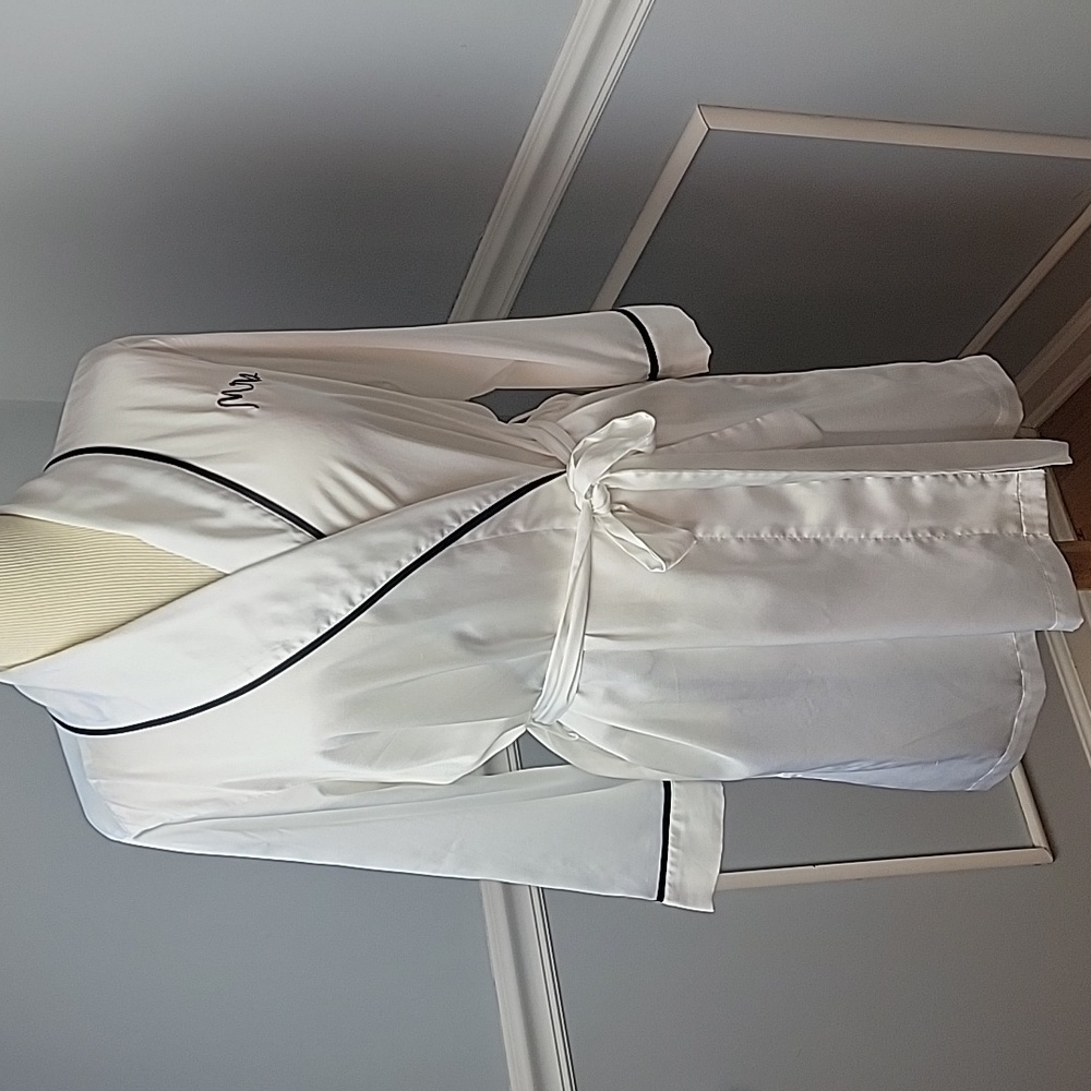 KATE SPADE White Satin Black Embroidered Mrs. Bridal‎ Wedding Tie Short Robe M